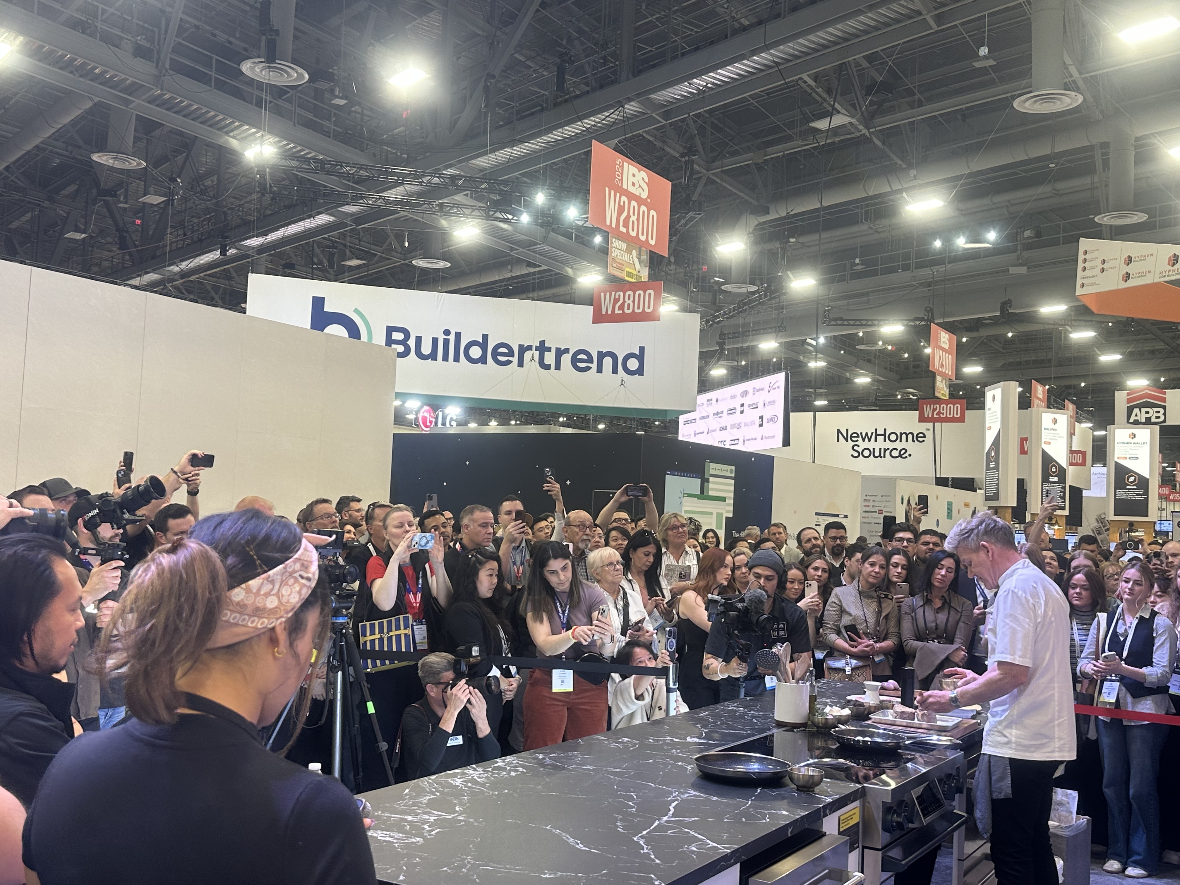 不锈钢橱柜第一梯队出炉了，索而当仁不让